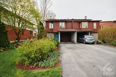 1490 GOTH Avenue, Blossom Park - Airport and Area, ON K1T 1E4