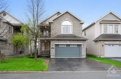 268 TRAIL SIDE Circle, Orleans - Cumberland and Area, ON K4A 5B1