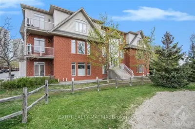 300 MEILLEUR G, Vanier and Kingsview Park, ON K1L 0A2