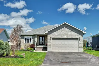 18 Wintonia Street, North Dundas, On K0c 2k0