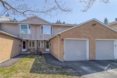 9 FORESTLANE, Overbrook - Castleheights and Area, ON K1K 4J8