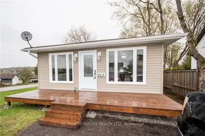 255 ALICE Street, Bonnechere Valley, ON K0J 1T0