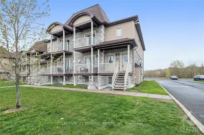 189 BOURDEAU Boulevard 1, The Nation, ON K0A 2M0