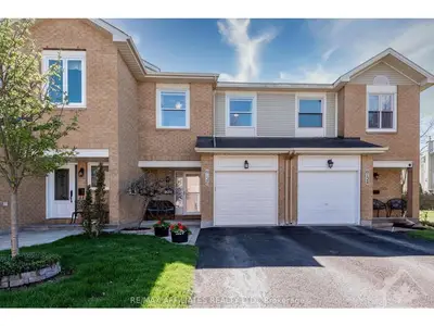 6126 RED WILLOW Drive, Orleans - Convent Glen and Area, ON K1C 7J8