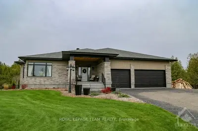 8806 MCARTON Road, Stittsville - Munster - Richmond, ON K0A 1A0