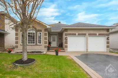 1810 HEATHERSTONE Crescent, Orleans - Cumberland and Area, ON K4A 4P2