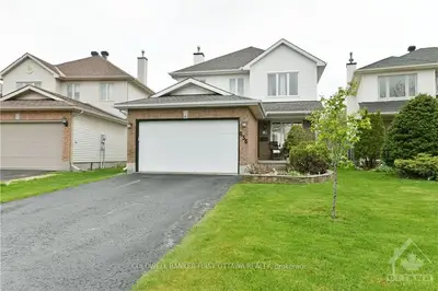 836 CLEARCREST Crescent, Orleans - Cumberland and Area, ON K4A 3G1