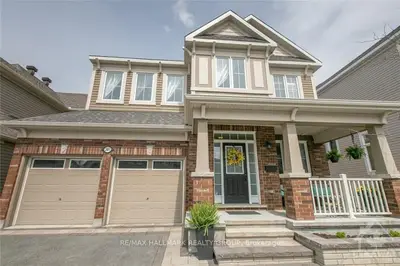 381 GALLANTRY Way, Stittsville - Munster - Richmond, ON K2S 0P8