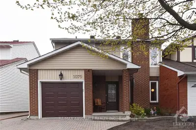 1079 TAFFY Lane, Orleans - Convent Glen and Area, ON K1C 1Y4