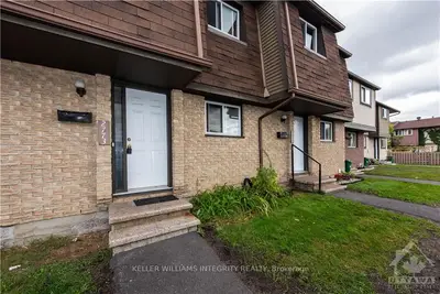 2773 PIMLICO Crescent, Blossom Park - Airport and Area, ON K1T 2A7