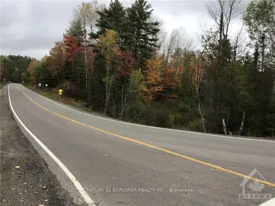 2 BLACK DONALD Road, Greater Madawaska, ON K0J 1H0