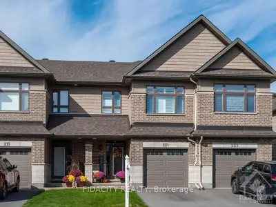 221 PURCHASE Crescent, Stittsville - Munster - Richmond, ON K2S 2L7
