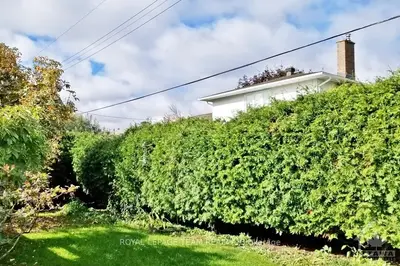1295 NOTTINGHILL Avenue, Hunt Club - South Keys and Area, ON K1V 6T5