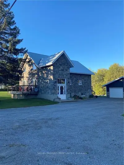 3558 BEACHBURG Road, Whitewater Region, ON K8A 6W3