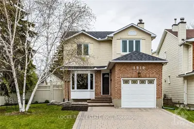 1910 GARDENWAY Drive, Orleans - Cumberland and Area, ON K4A 3J2