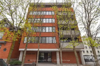 446 GILMOUR Street 201, Ottawa Centre, ON K2P 0R8