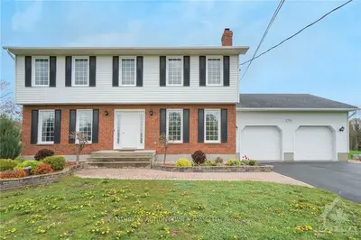 2745 CHARTERS Street, Greely - Metcalfe - Osgoode - Vernon and Area, ON K0A 2P0