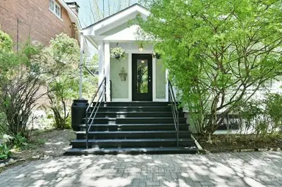 127 RIDEAU Terrace, New Edinburgh - Lindenlea, ON K1M 0Y9