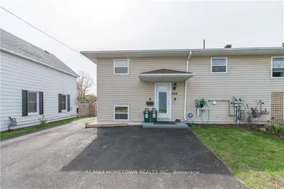 235 Wood Street W, Prescott, ON K0E 1T0