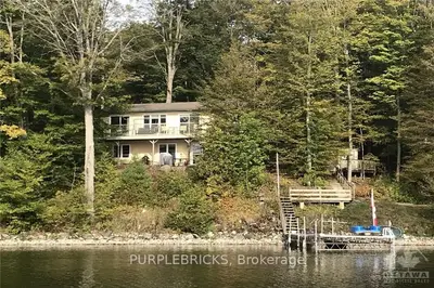 31 07A Road, Rideau Lakes, ON K0G 1L0