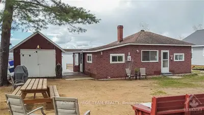 13371 HIGHWAY 60, North Algona Wilberforce, ON K0J 1X0