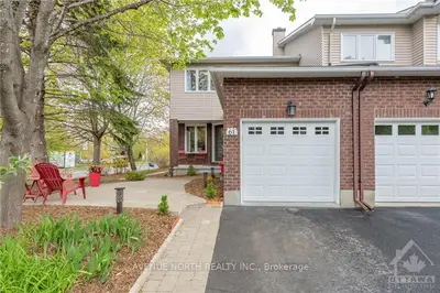 61 HUNTERS GLEN Crescent, Hunt Club - South Keys and Area, ON K1T 3P9