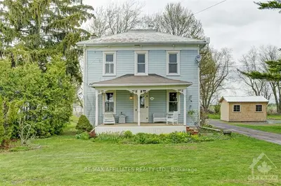 58 & 60 MOREWOOD MAIN Street, North Dundas, ON K0A 1R0