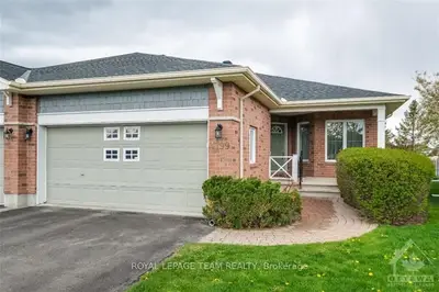 4199 GREEN GABLES Lane, Blossom Park - Airport and Area, ON K1V 2G1