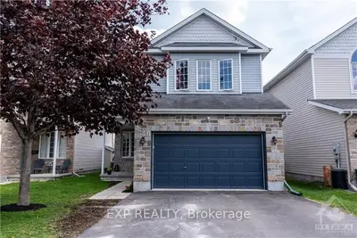 330 RUSTIC HILLS Crescent, Orleans - Cumberland and Area, ON K4A 5A8