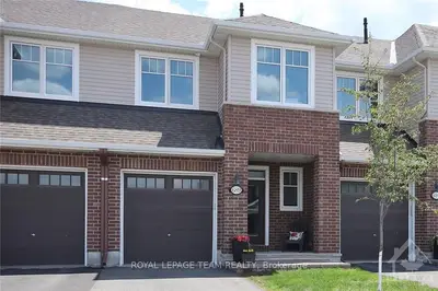 689 ROSEHILL Avenue, Stittsville - Munster - Richmond, ON K2S 0W5