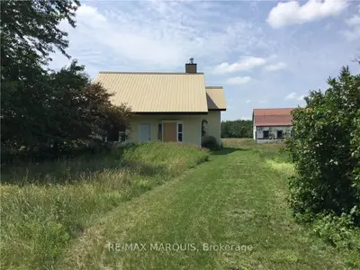 2536 DEWAR Road, North Stormont, ON K0C 1W0