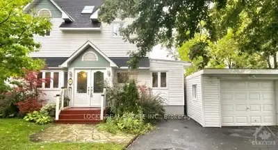 15 MYRLE Avenue, Crystal Bay - Rocky Point - Bayshore, ON K2H 8E5