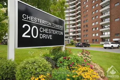 20 CHESTERTON Drive 1212, Cityview - Parkwoods Hills - Rideau Shore, ON K2E 6Z7