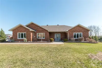 25 TRACY Lane, Rideau Lakes, ON K7A 4S5