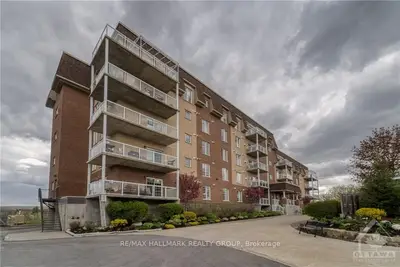 2360 ALBERT Street 207, Clarence-Rockland, ON K4K 0C4