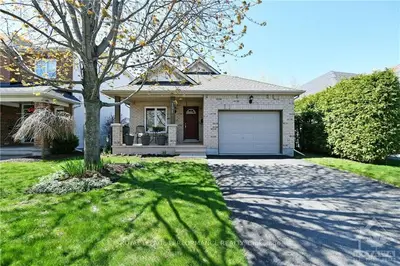 191 SHEPODY Circle, Blossom Park - Airport and Area, ON K1T 4J1