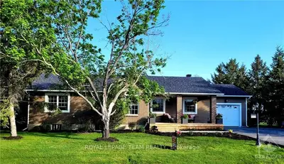 112 PORCUPINE Trail, Constance Bay - Dunrobin - Kilmaurs - Woodlawn, ON K0A 1T0