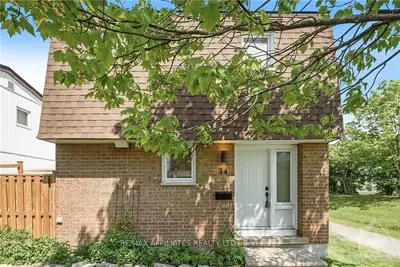 837 EASTVALE Drive 34, Beacon Hill North - South and Area, ON K1J 7T5