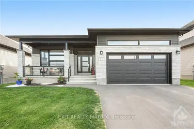 51 Nancy Street, Russell, ON K0A 1W0