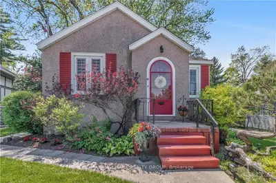 10 CEDAR Street, Brockville, ON K6V 5N8