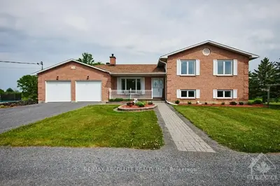 14345 CONCESSION 11-12 Road, North Stormont, ON K0A 1R0