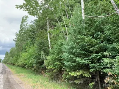 4715 BIRCHGROVE Road, Orleans - Cumberland and Area, ON K4B 1R3