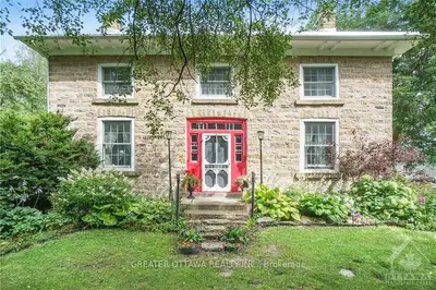 849 FAIRFAX Road, Front of Leeds & Seeleys Bay, ON K0E 1L0