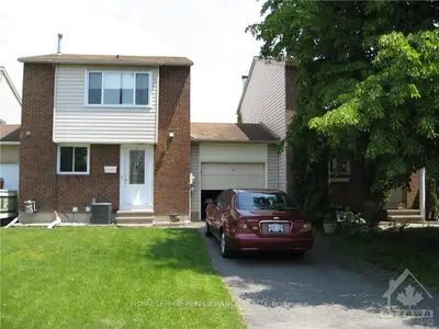 395 DUVAL Lane, Orleans - Cumberland and Area, ON K1E 2K1