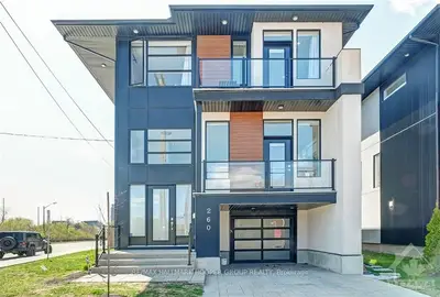 260 CARLETON Avenue, Tunneys Pasture and Ottawa West, ON K1Y 0J4