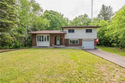 3761 MAPLESHORE Drive, North Grenville, ON K0A 1J0