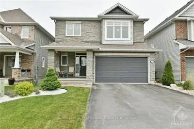 239 DENALI Way, Stittsville - Munster - Richmond, ON K2S 0N1