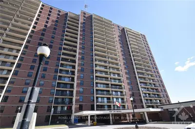665 BATHGATE Drive 1204, Overbrook - Castleheights and Area, ON K1K 3Y4