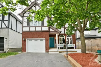 2740 MASSICOTTE Lane, Blossom Park - Airport and Area, ON K1T 3H1