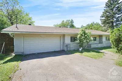 3954 SHIRLEY Avenue, Blossom Park - Airport and Area, ON K1V 1H4